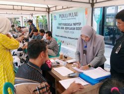 Dukcapil Kepulauan Seribu Gencar Berikan Layanan Jemput Bola ke Pulau-pulau