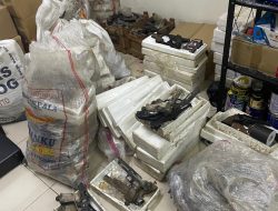 Di Balik Pintu Terkunci Sekolah: Ratusan Senjata, Bunker Rahasia, dan Ancaman yang Mengintai Anak-anak