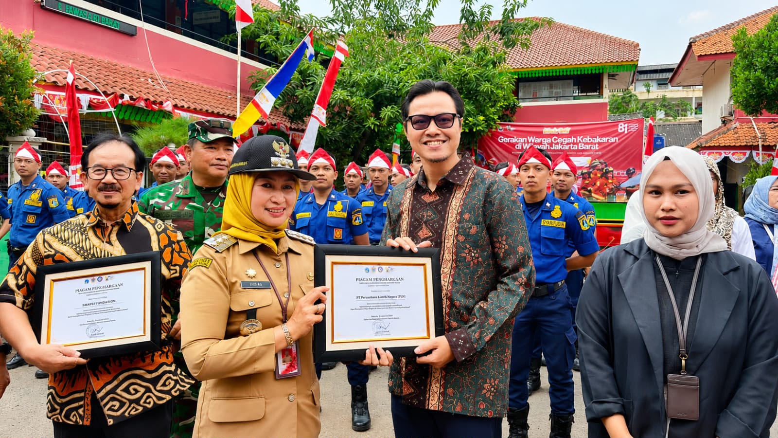 Wali Kota Jakarta Barat Berikan Penghargaan kepada PLN atas Kontribusi Cegah Kebakaran 1 IMG 20260823 WA0002