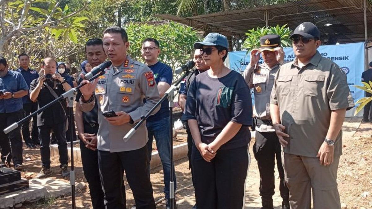 Polda Metro Jaya Lakukan Ekshumasi Jenazah Sutrimo di Banyumas Guna Ungkap Sebab Kematian 1