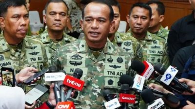 HUT ke-81 TNI Digelar Sederhana, Banyak Prajurit Tengah Bertugas Tangani Bencana 12 8c8315f7 2939 4fe1 82c1 5f307e4c1148