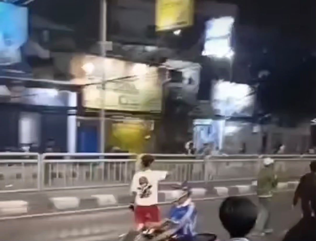 Dua Kelompok Remaja Terlibat Bentrok di Jalan Dr. Saharjo, Tebet 1 IMG 20260920 WA0000