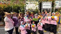 Edukasi bagi Siswa SDN Cengkareng Barat 13, Jakarta Barat Lakukan Program Urban Farming. 4 urban farming
