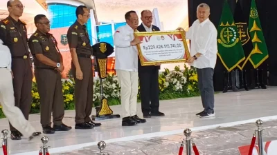 Kejaksaan Salurkan Rp229,42 Miliar untuk 3.317 Korban Indosurya, Kerugian Rp8 Triliun Masih Membayangi